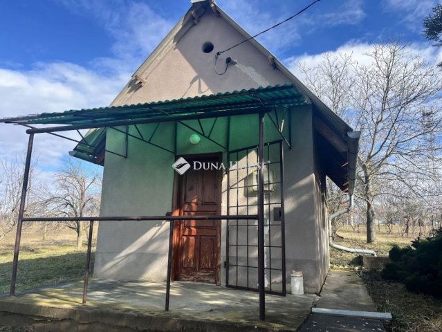 Eladó mezogazdasagi ingatlan, Romonyán 6.9 M Ft, 1 szobás