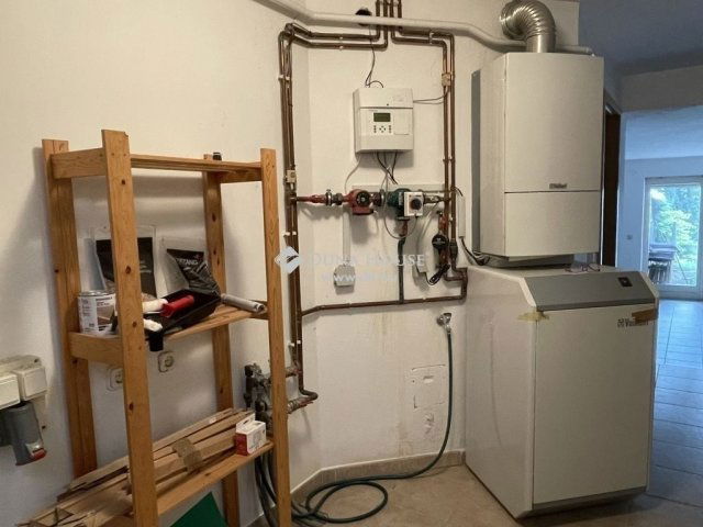 Eladó családi ház, Gödöllőn 169 M Ft, 7 szobás