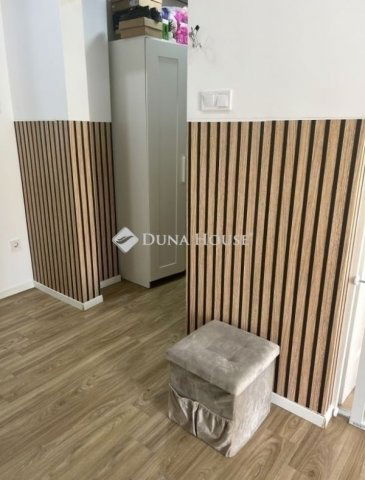 Eladó panellakás, Budapesten, XV. kerületben 68 M Ft, 2 szobás