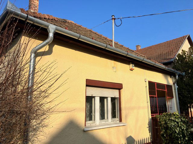 Eladó családi ház, Halásztelken 70 M Ft, 2 szobás