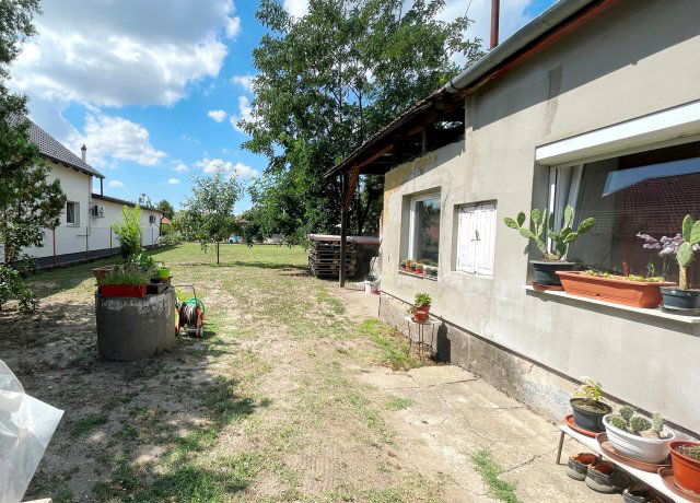 Eladó családi ház, Dunavarsányban 49.9 M Ft, 1 szobás