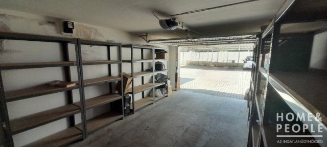 Eladó garázs, Szegeden 15.5 M Ft / költözzbe.hu