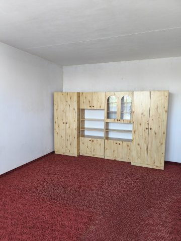 Eladó panellakás, Debrecenben 50.99 M Ft, 2 szobás