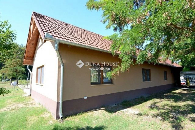 Eladó mezogazdasagi ingatlan, Kocséren 150 M Ft, 3 szobás