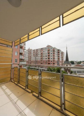 Eladó panellakás, Budapesten, IV. kerületben 95.9 M Ft
