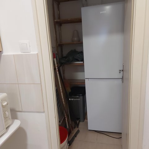 Eladó téglalakás, Szigetszentmiklóson 62.7 M Ft, 2+1 szobás