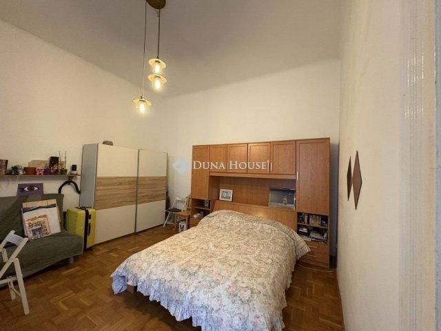 Eladó téglalakás, Budapesten, IX. kerületben 57.9 M Ft, 1 szobás