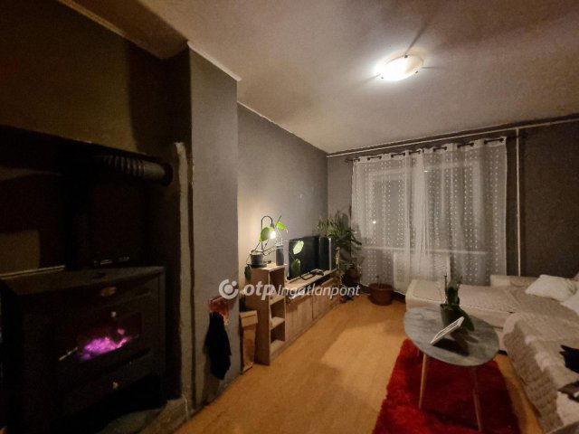Eladó családi ház, Somlóvásárhelyen 28.999 M Ft, 2 szobás