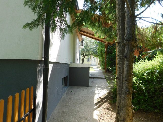 Eladó családi ház, Siófokon 96 M Ft, 2 szobás