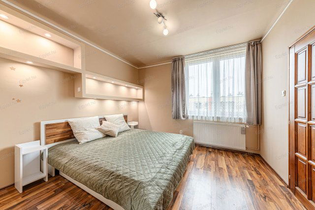 Kiadó téglalakás, albérlet, Budapesten, XIV. kerületben