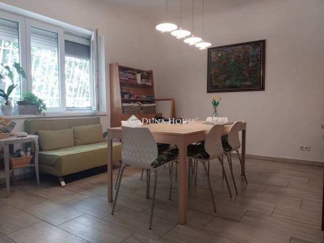 Eladó családi ház, Budapesten, XI. kerületben 350 M Ft, 6 szobás