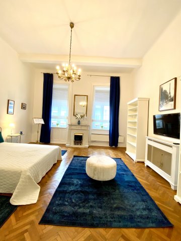 Kiadó téglalakás, albérlet, V. kerületben, Falk Miksa utcában