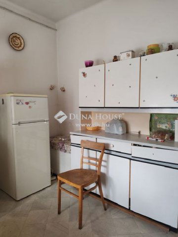 Eladó családi ház, Kecskeméten 39.9 M Ft, 3 szobás