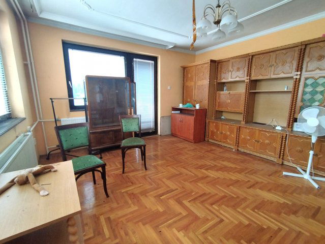 Eladó családi ház, Szikszón 58 M Ft, 6 szobás