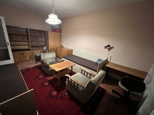 Kiadó panellakás, albérlet, Debrecenben 150 E Ft / hó, 2 szobás