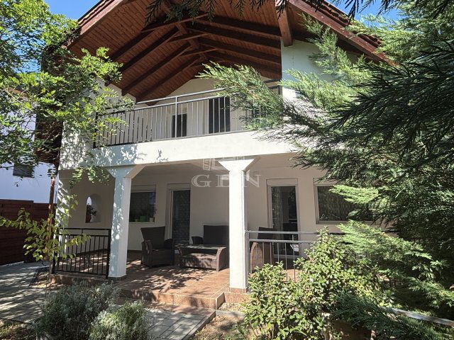 Eladó családi ház, Zamárdiban 98 M Ft, 2+1 szobás