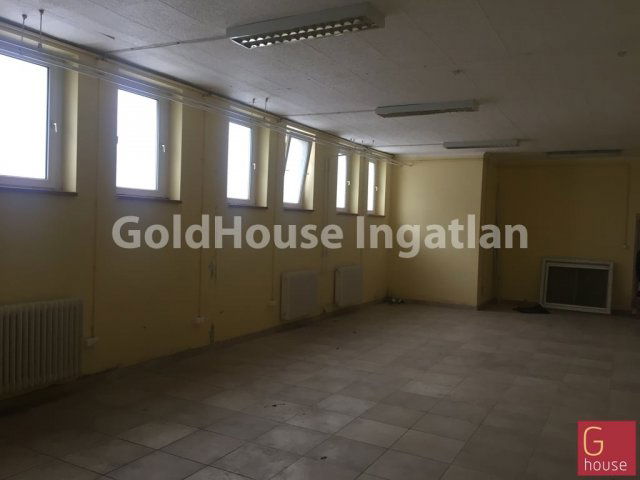 Kiadó ipari ingatlan, Solymáron 375 E Ft / hó