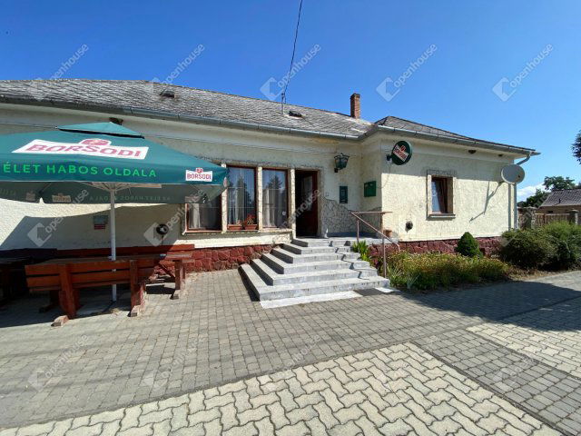 Eladó üzlethelyiség, Gyóróban 18.5 M Ft / költözzbe.hu