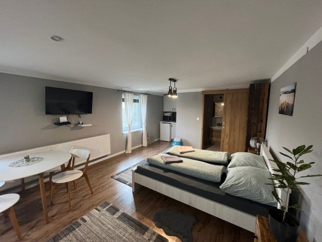 Eladó családi ház, Bükkszentkereszten 74.9 M Ft, 6 szobás