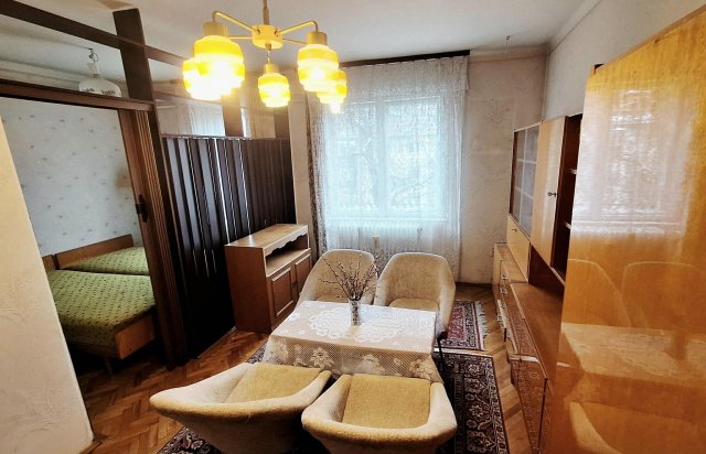 Eladó téglalakás, Komlón, Gagarin utcában 23.99 M Ft