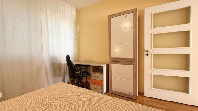 Kiadó téglalakás, albérlet, Debrecenben 270 E Ft / hó, 2 szobás