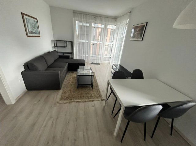 Kiadó téglalakás, albérlet, Budapesten, III. kerületben