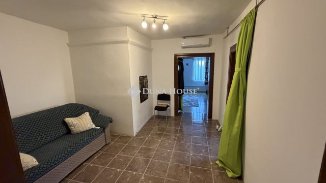 Eladó családi ház, Szelestén 18.5 M Ft, 1 szobás