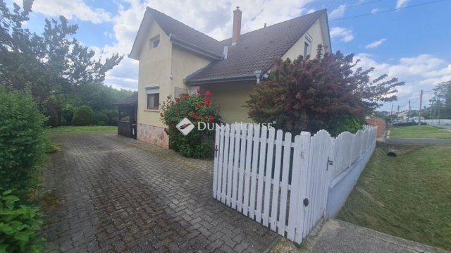 Eladó családi ház, Zalaegerszegen 110 M Ft, 6 szobás