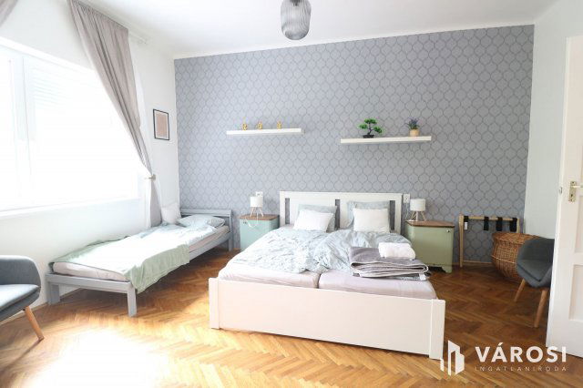 Kiadó téglalakás, albérlet, Szegeden 290 E Ft / hó, 2 szobás