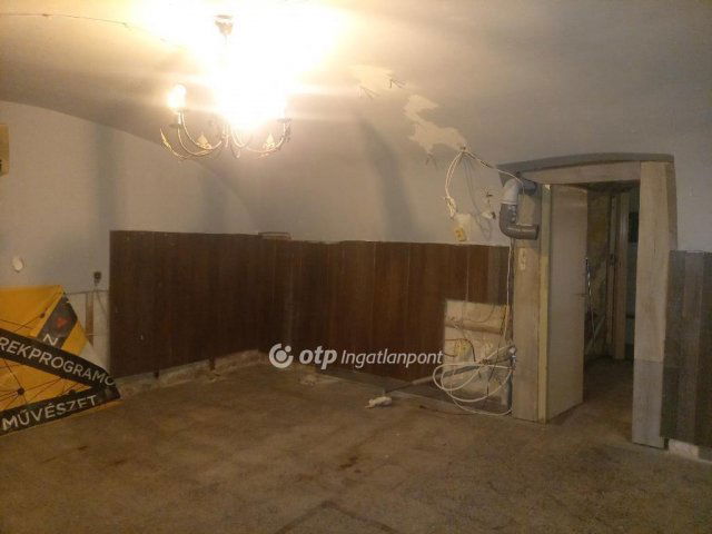 Eladó téglalakás, Budapesten, VII. kerületben 16.999 M Ft