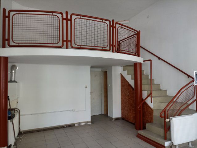 Eladó üzlethelyiség, Kaposváron 18 M Ft / költözzbe.hu