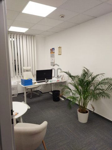 Kiadó iroda, Budapesten, I. kerületben 1119 E Ft / hó