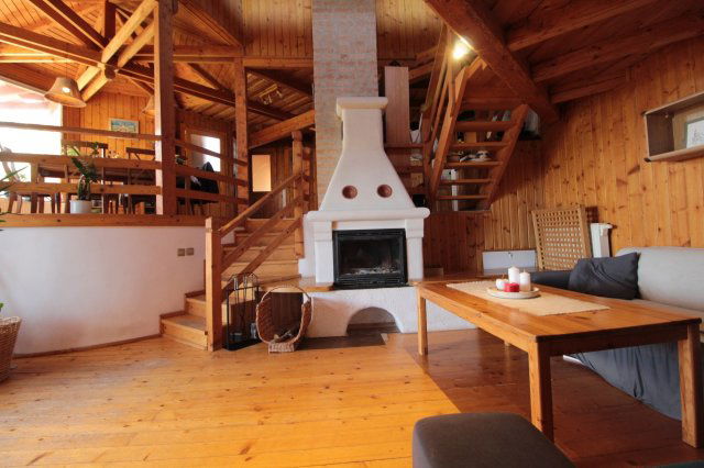 Eladó családi ház, Felsőörsön 118 M Ft, 5 szobás