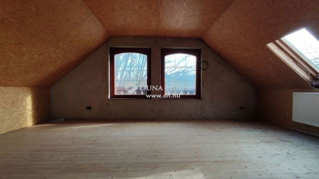 Eladó családi ház, Gyálon 89 M Ft, 3 szobás