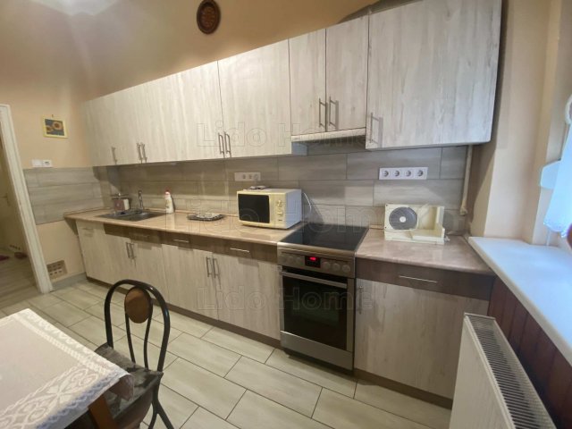 Eladó téglalakás, Nagykanizsán 43.9 M Ft, 3 szobás