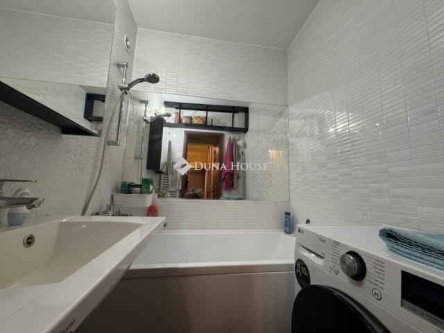 Eladó panellakás, Budapesten, XI. kerületben 78 M Ft, 1+2 szobás