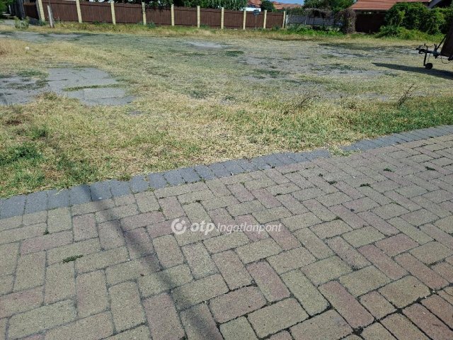 Eladó telek, Kisteleken 7.5 M Ft / költözzbe.hu