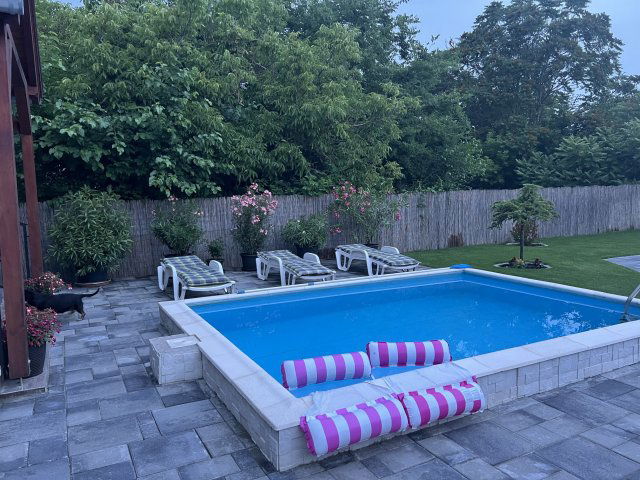 Eladó családi ház, Taksonyon 129.5 M Ft, 4 szobás