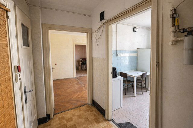 Eladó téglalakás, Budapesten, IX. kerületben 53.9 M Ft