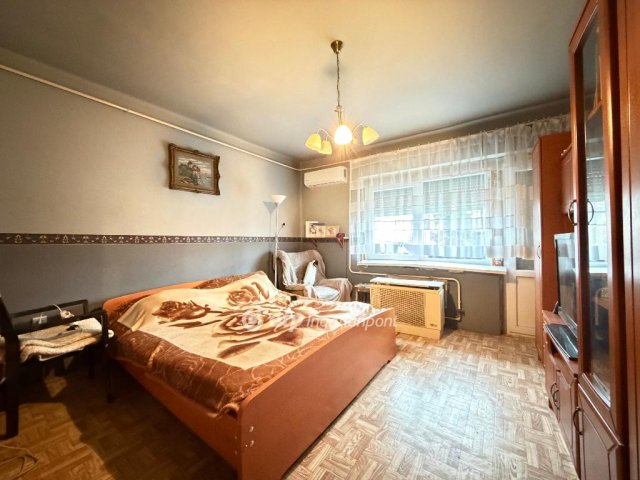 Eladó családi ház, Besenyőtelken 35.9 M Ft, 4+1 szobás