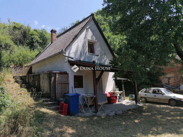 Eladó családi ház, Kökényen 21.5 M Ft, 2 szobás