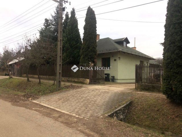 Eladó családi ház, Tabajdon 95 M Ft, 4 szobás