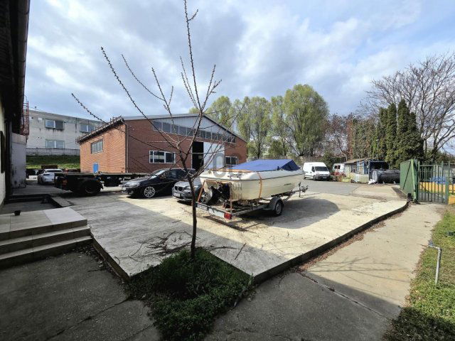 Eladó ipari ingatlan, Pécelen 300 M Ft / költözzbe.hu
