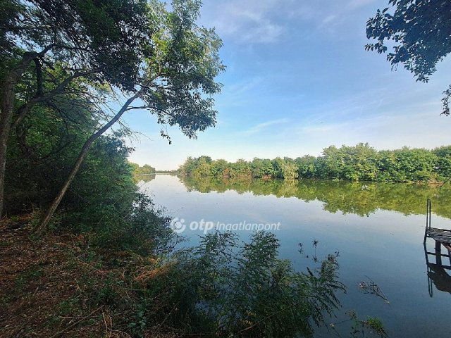 Eladó mezogazdasagi ingatlan, Békésszentandráson 9.3 M Ft