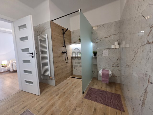 Eladó családi ház, Gyöngyösön 95 M Ft, 3 szobás