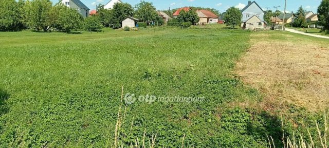 Eladó telek, Nagyesztergáron 12 M Ft / költözzbe.hu