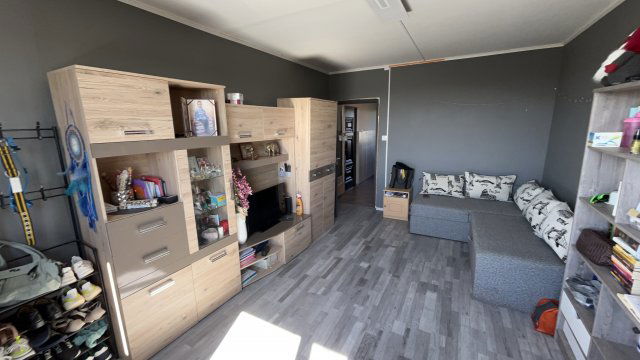 Eladó panellakás, Szegeden, Cső utcában 56 M Ft, 3 szobás