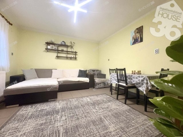 Eladó családi ház, Kecskeméten 64.9 M Ft, 3 szobás