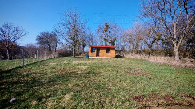 Eladó nyaraló, Almásházán 12.99 M Ft, 4 szobás