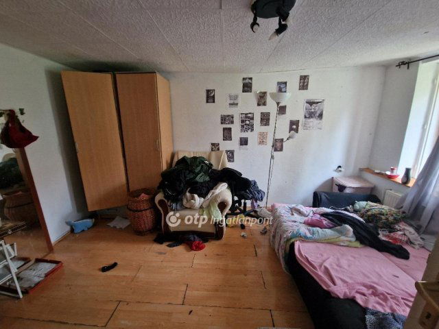 Eladó családi ház, Törökbálinton 89.69 M Ft, 3+1 szobás